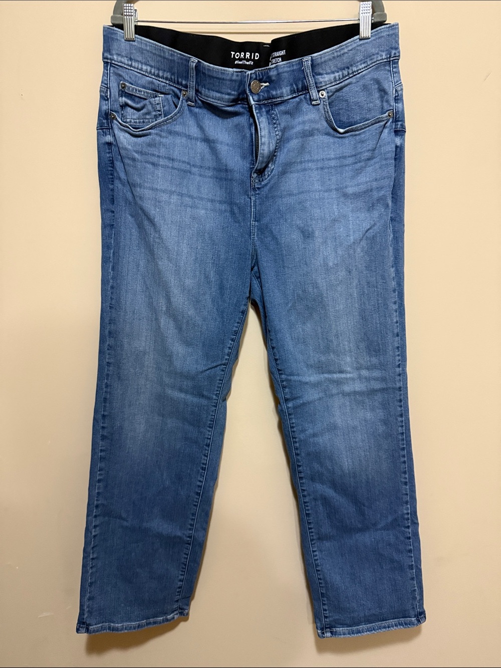 NWOT torrid Light BlueStraight-Leg Jeans